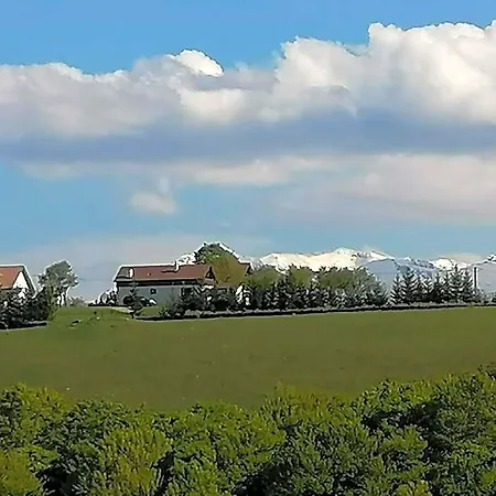 Conacul Elenei Отель *